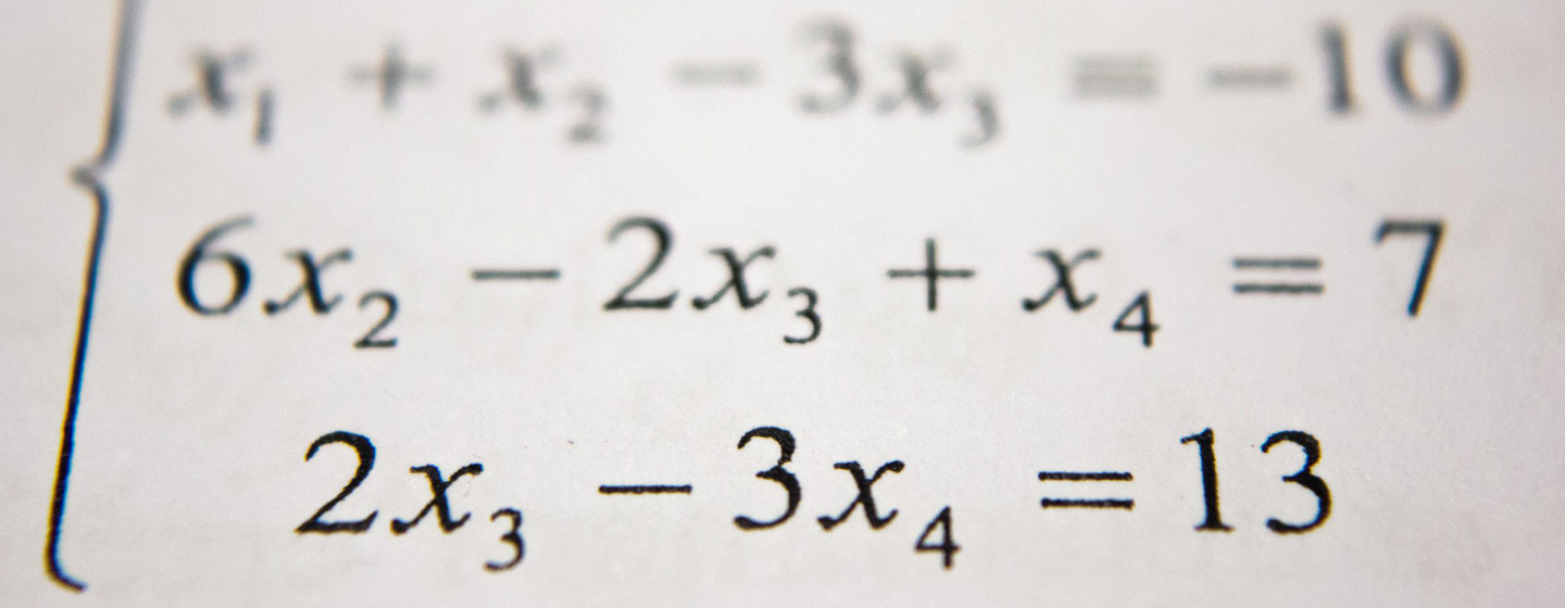 further maths a level at aspire sixth form